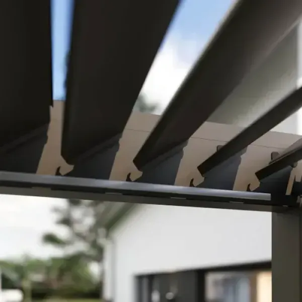 Пергола терасна Gutroof DELUXE PRO AUTOMATIC 3x4 з LED підсвічуванням