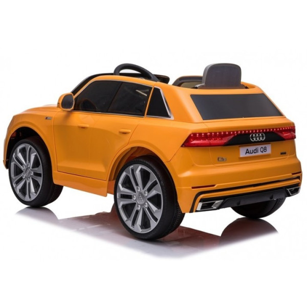 Дитячий електромобіль LEANToys Audi Q8 JJ2066 Лакований