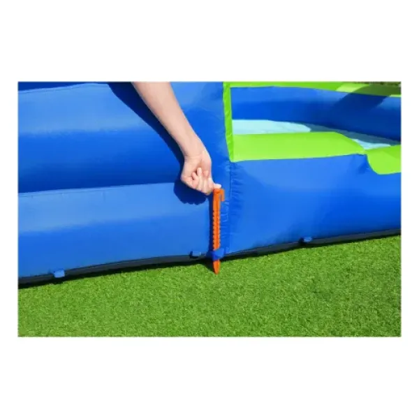 Надувной игровой комплекс Bestway Turbo Splash 365x320x270 cm 53408