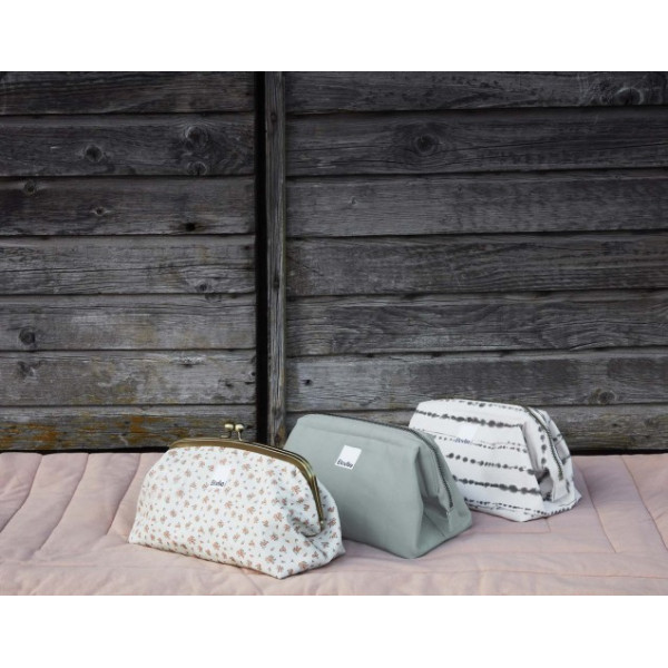 Косметичка Elodie Details Zip & Go