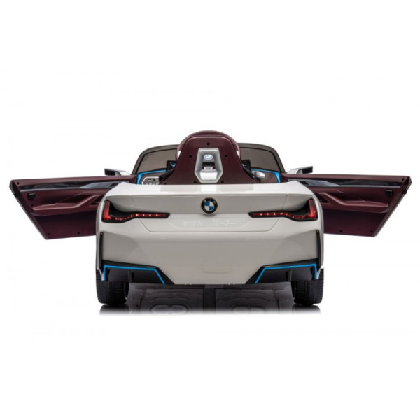 Дитячий електромобіль LEANToys BMW I4