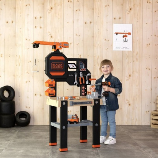 Игровой набор Мастерская с краном Smoby Black&Decker + 94 аксессуара