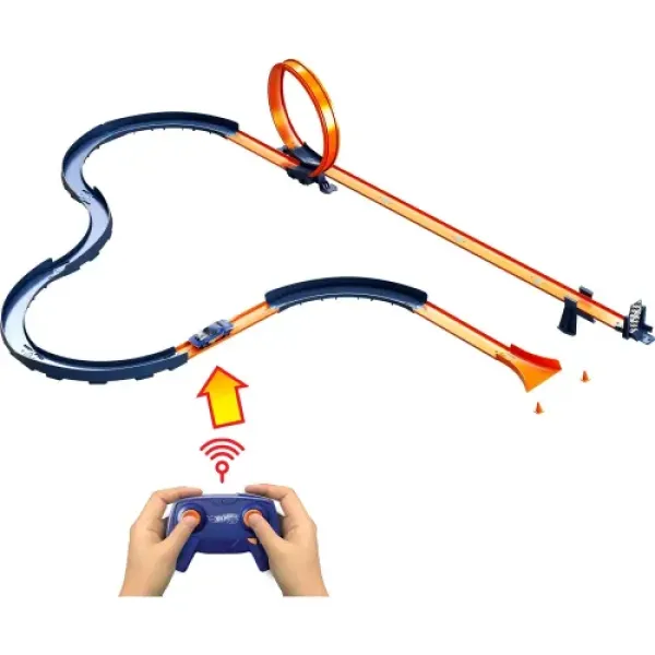 Трек Hot Wheels с машинкой на пульте R/C 1:64 HXX45