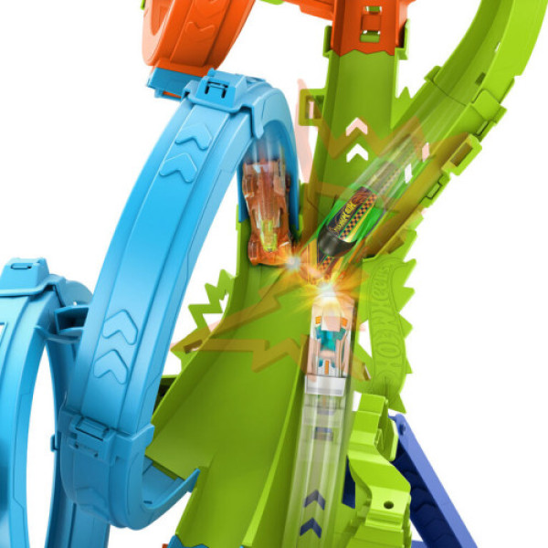 Hot Wheels Четырехкратная петля аварий KRAKS HXR70