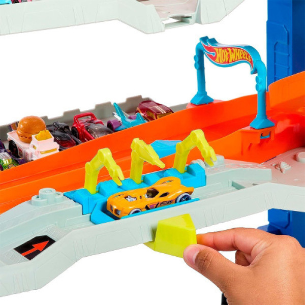 Трек Hot Wheels Легендарный гараж MEGA Dragon Garage HKX48